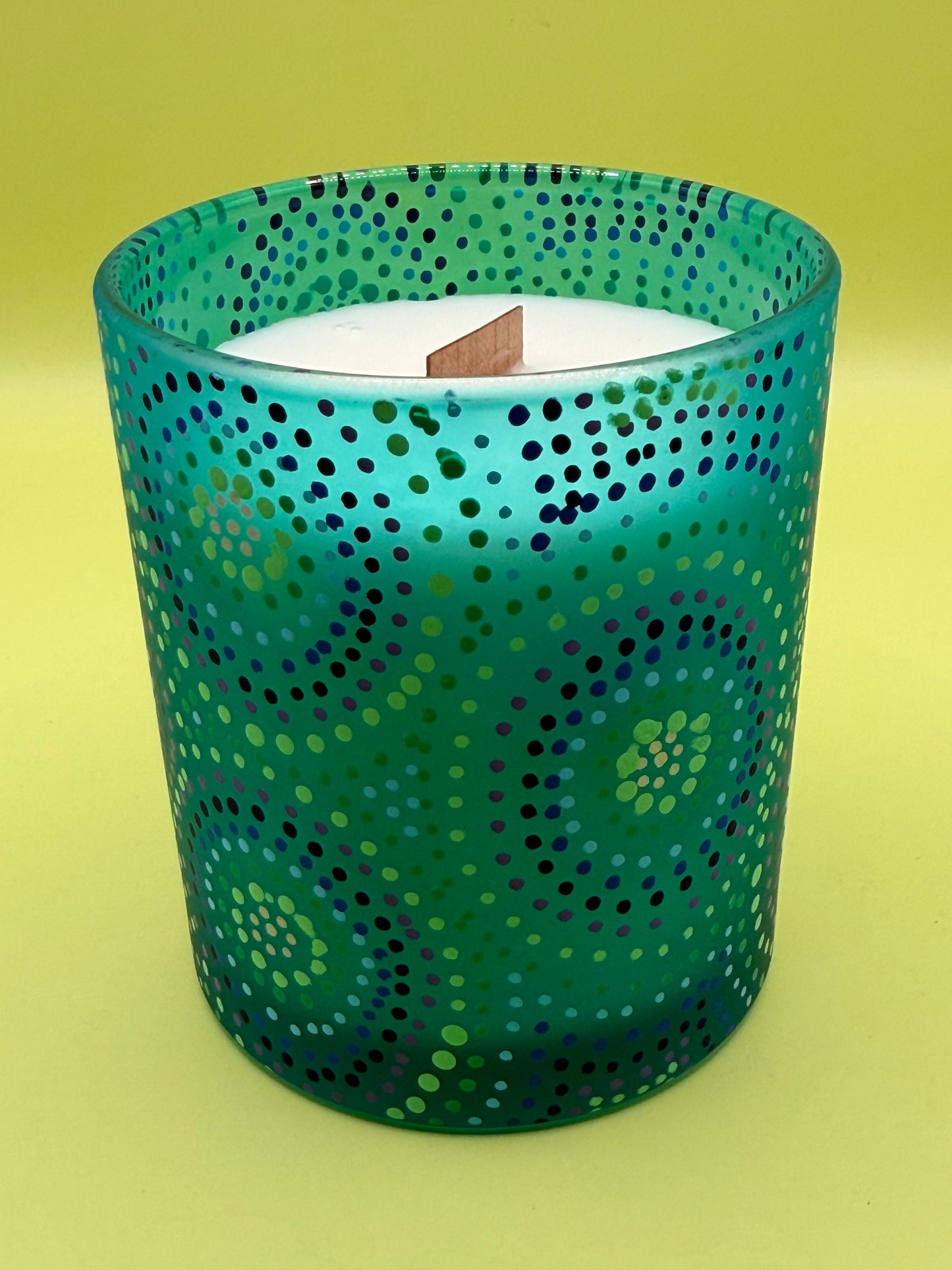 Seasonal Iconic Glow Candles