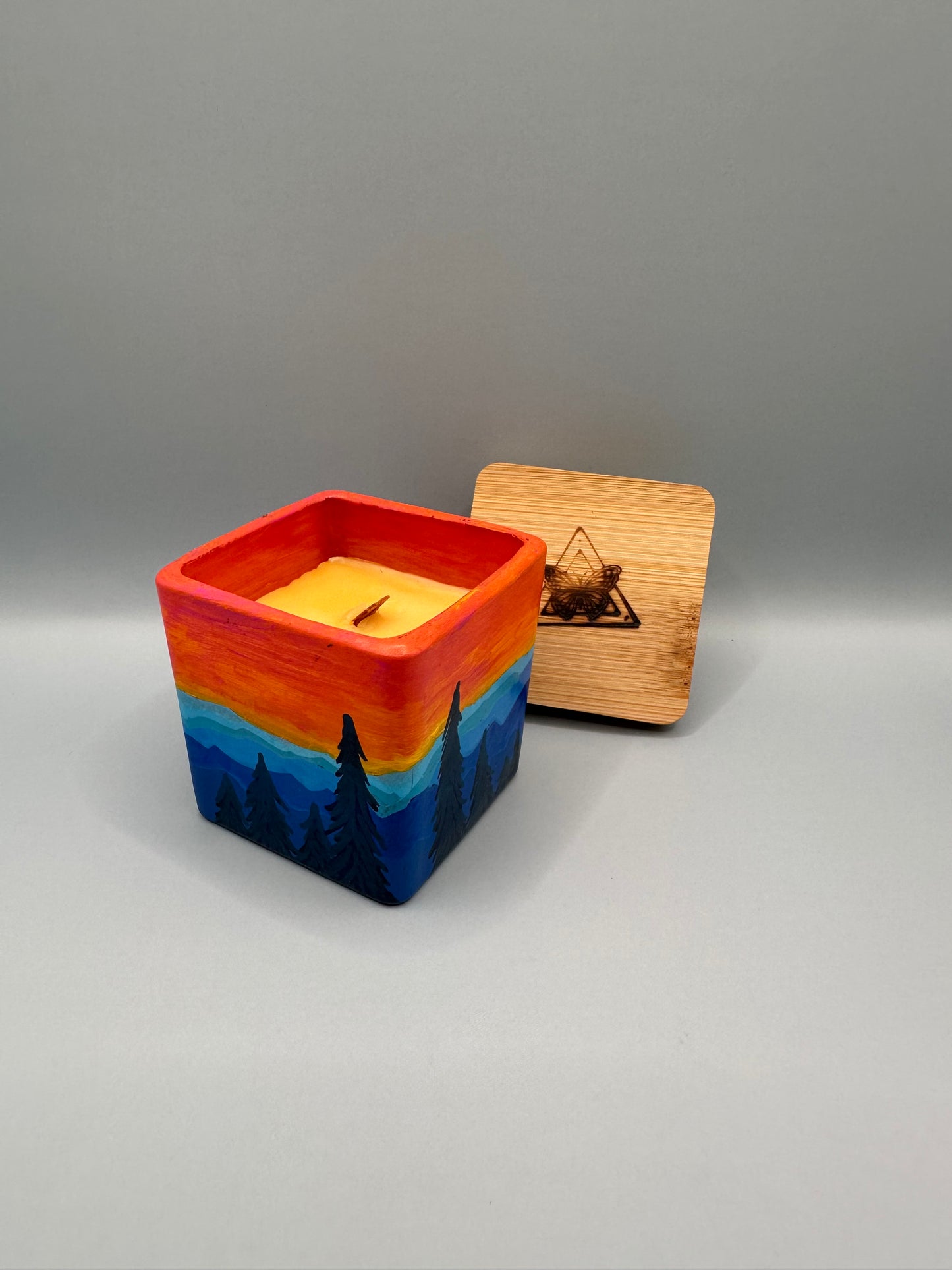 Land of Sky Signature Glow Candle