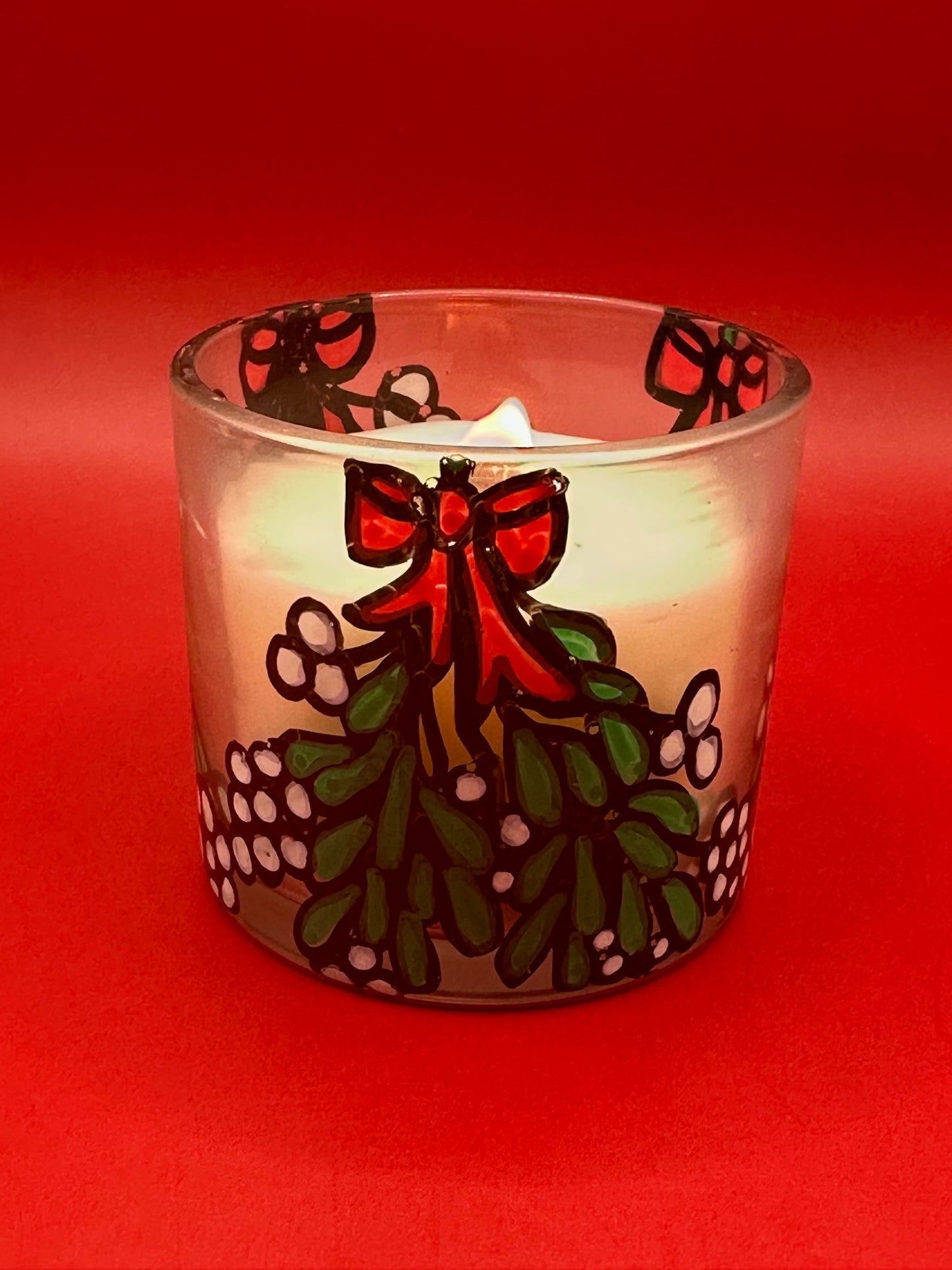 Seasonal Iconic Glow Candles