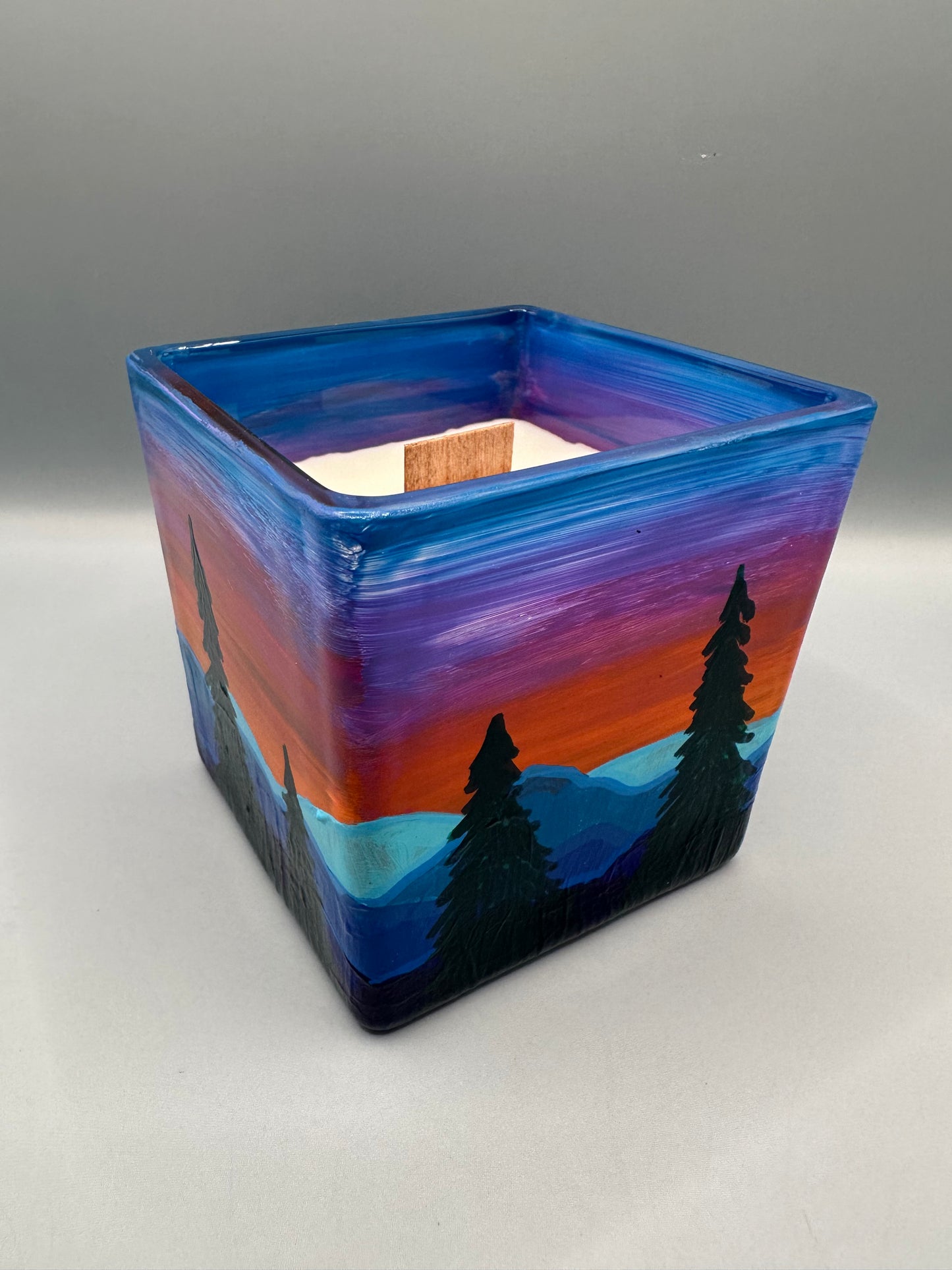 Land of Sky Signature Glow Candle